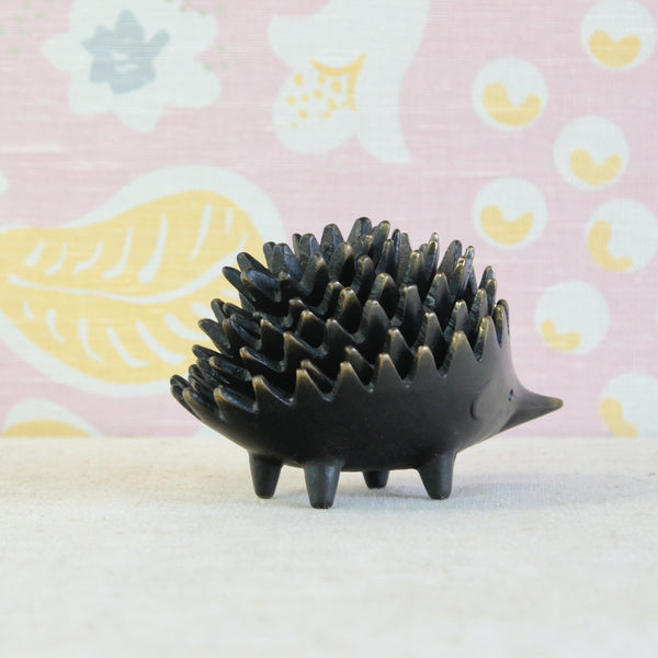 Walter Bosse's celebrated stacking hedgehogs, among the vintage ashtray designs collected and discussed by Seth Rogen.