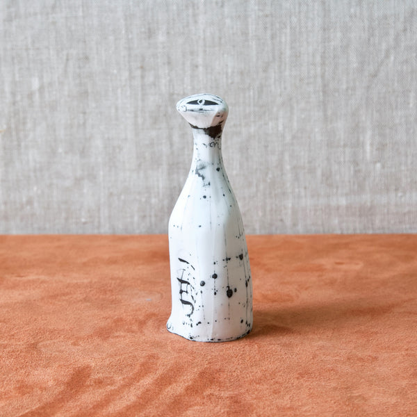 Modernist porcelain abstract cat figurine by Susan Parkinson 