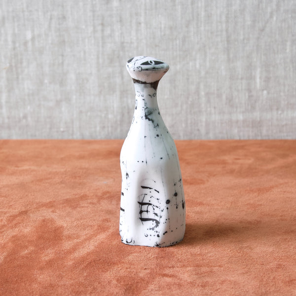 Abstract Postwar British Modernist ceramic cat sculpture designed by Susan Parkinson for Parkinson pottery, Ashford, Kent