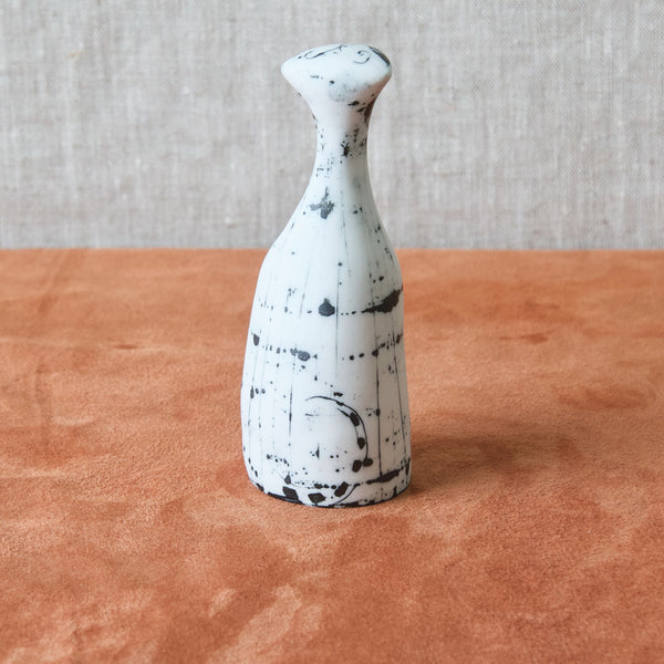 Susan parkinson matte glaze sgraffitio cat figurine