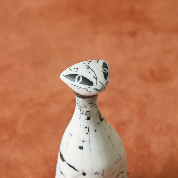 Parkinson Pottery cat figurine designed by Susan Parkinson and handmade at Ashford, Kent, a great example of Postwar British Modernism