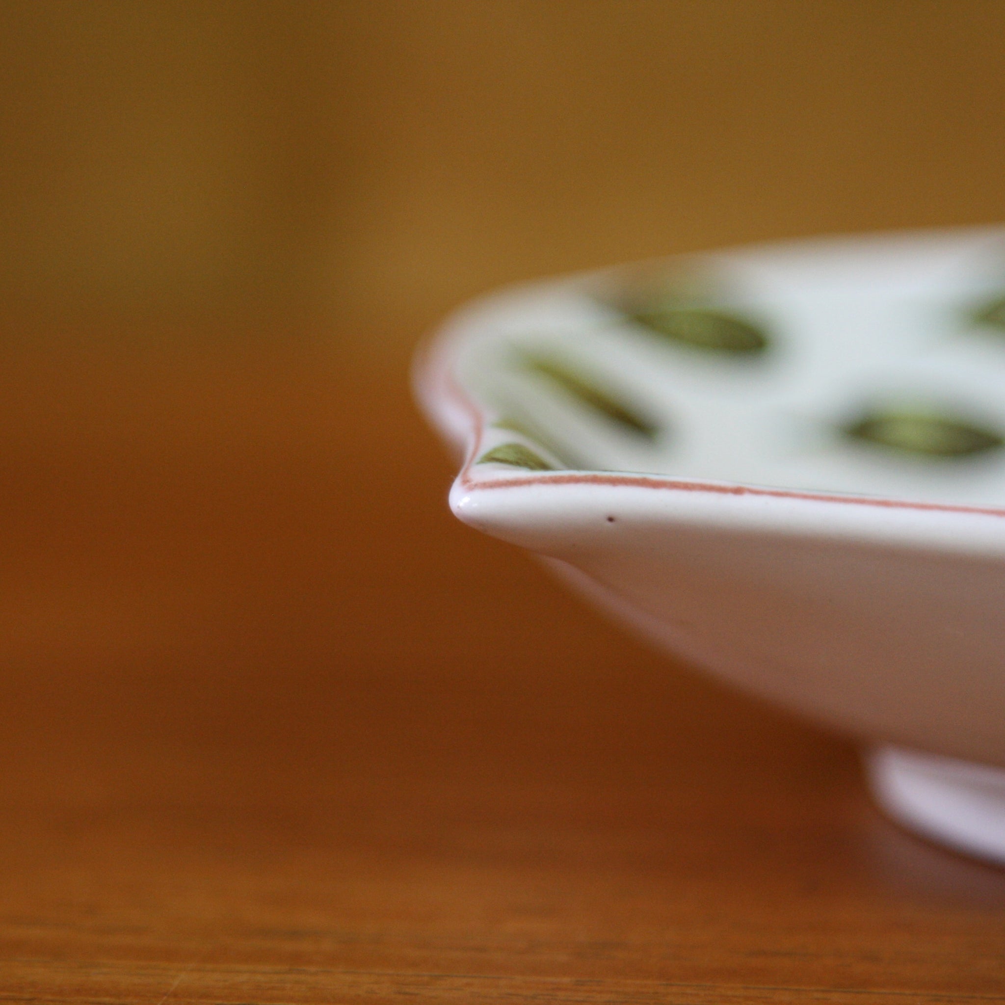 Stig Lindberg Faience Leaf Dish – Art & Utility