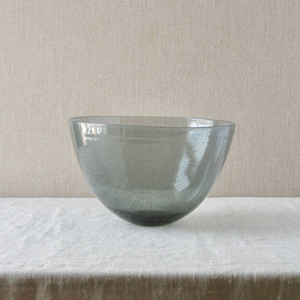 A light green blue grey coloured glass bowl from Erik Höglund's 'Carborundum' series, made by Boda in Sweden in the Mid-1950s.