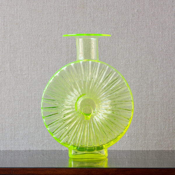 Large 3/4 Helena Tynell Aurinkopullo in Uranium glass by Helena Tynell 1960's