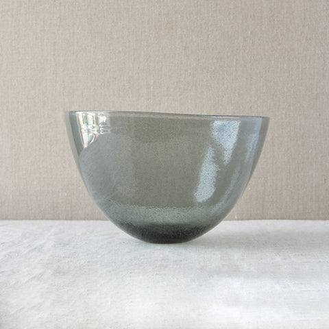 A large clear 'Carborundum' bowl by Erik Höglund, the glass sparkles in sunlight.