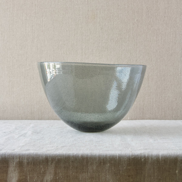 A beautifully coloured Carborundum' bowl by Erik Höglund, less commonly seen, this glittery, iridescent bowl is a light steel-blue colour.