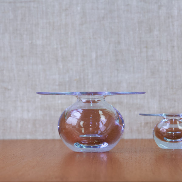 Finnish modernist glass design from the mid 20th century, two Nanny Still Saturnus lilac vases, reminiscent of the planet Saturn
