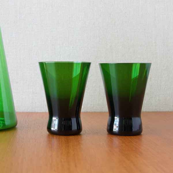 Two green glass Holmegaard Danish drinking glasses for Per Lutken Winston decanter