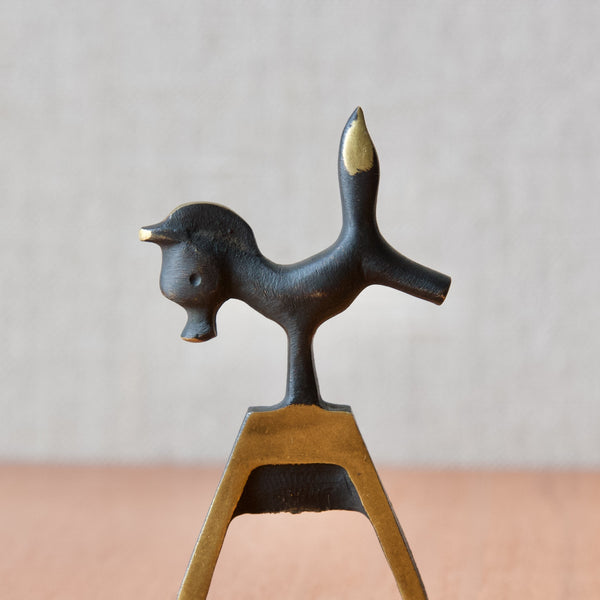 Walter Bosse sculptural horse bottle opener in patinated brass, designed in the 1950s and produced by Baller Austria